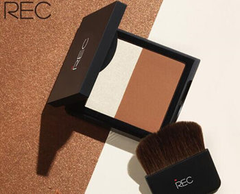 平价好用的修容粉推荐,打造立体小V脸 修容粉 平价 V脸 彩妆 第6张 平价好用的修容粉推荐,打造立体小V脸 修容粉 平价 V脸 彩妆 第6张