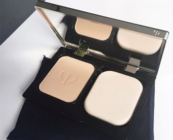 2018保湿粉饼排行榜10强，你要的定妆来了  粉饼 保湿 排行榜 彩妆 第2张