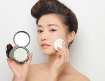 遮瑕最好的粉饼排行榜，2018这些粉饼值得入手