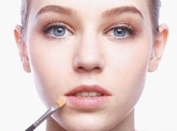 口红薄涂和厚涂怎么涂  口红 彩妆 第2张