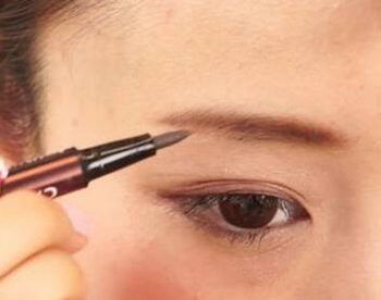 新的眼线笔干了怎么办，推荐7个小妙招  眼线笔 小妙招 彩妆 第8张