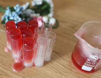 超级简单的自制口红快来学着DIY吧  口红 彩妆 第5张