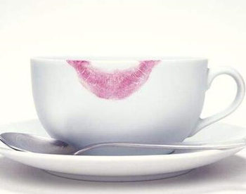 什么牌子口红不沾杯，怎样画不沾杯