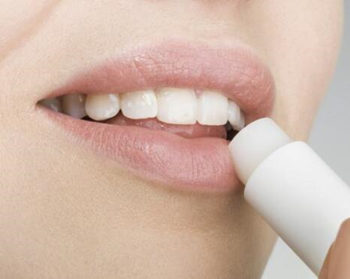 口红怎么用才正确方法都有啥 口红 方法 彩妆 第4张 口红怎么用才正确方法都有啥 口红 方法 彩妆 第4张