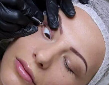 纹眼线对眼睛有害吗，6大危害分析