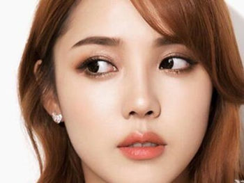 黄皮肤适合什么眼影颜色  眼影 黄皮肤 颜色 彩妆 第2张