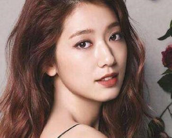 豆沙色口红配什么眼影搭配最好看 眼影 口红 豆沙色 彩妆 第3张 豆沙色口红配什么眼影搭配最好看 眼影 口红 豆沙色 彩妆 第3张