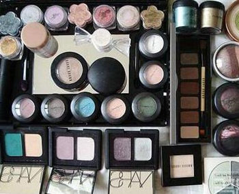 眼影贵的和便宜的区别你怎么看