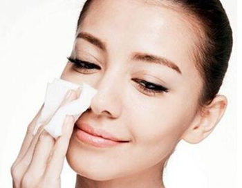 下午补妆腮红怎么办，油皮和干皮腮红补妆方法  腮红 补妆 怎么办 彩妆 第2张