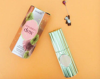 液体腮红哪个牌子好，尝鲜这四款  腮红 牌子 液体 彩妆 第2张