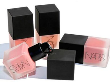 液体腮红哪个牌子好，尝鲜这四款  腮红 牌子 液体 彩妆 第4张