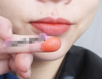 腮红可以用口红代替吗 腮红 口红 彩妆 第4张 腮红可以用口红代替吗 腮红 口红 彩妆 第4张