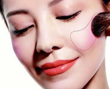 腮红画在哪个位置可爱,不同脸型的腮红画法解析 腮红 画法 脸型 彩妆 第6张 腮红画在哪个位置可爱,不同脸型的腮红画法解析 腮红 画法 脸型 彩妆 第6张