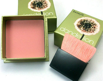 2018全球大牌腮红排行榜十强都有哪些  2018 腮红 排行榜 十强 彩妆 第3张