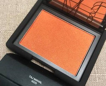 黑黄皮涂什么颜色腮红好看 黑黄皮 腮红 颜色 彩妆 第5张 黑黄皮涂什么颜色腮红好看 黑黄皮 腮红 颜色 彩妆 第5张