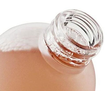 化妆水能当爽肤水用吗