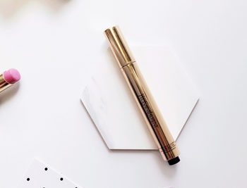 什么遮瑕笔遮黑眼圈好,六款单品共享 黑眼圈 单品 彩妆 第4张 什么遮瑕笔遮黑眼圈好,六款单品共享 黑眼圈 单品 彩妆 第4张