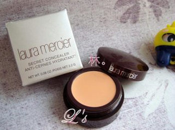 什么遮瑕笔遮黑眼圈好,六款单品共享 黑眼圈 单品 彩妆 第6张 什么遮瑕笔遮黑眼圈好,六款单品共享 黑眼圈 单品 彩妆 第6张