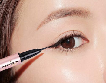 平价好用的眼线笔推荐，画好底妆随便选  眼线笔 平价 底妆 彩妆 第5张