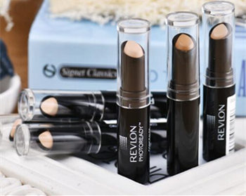 遮瑕雀斑什么牌子好用,五款单品推荐 遮瑕 雀斑 牌子 彩妆 第6张 遮瑕雀斑什么牌子好用,五款单品推荐 遮瑕 雀斑 牌子 彩妆 第6张