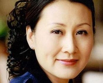 50岁适合什么颜色口红，推荐这几个色号