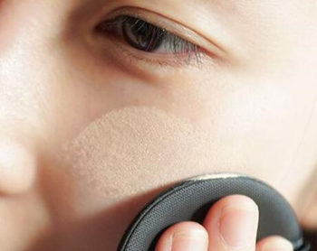 擦完的气垫都浮在脸上怎么办