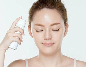 擦完的气垫都浮在脸上怎么办  气垫 怎么办 彩妆 第2张