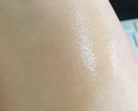 安娜柏林抗蓝光油好用吗，怎么用  安娜柏林 抗蓝光油 抗皱护肤 第4张