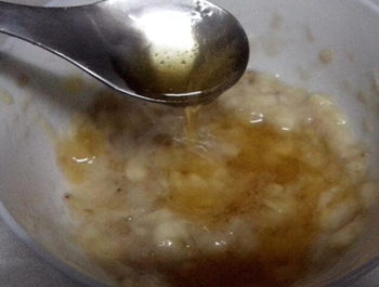 橄榄油加香蕉去法令纹真的管用吗  橄榄油 香蕉 法令纹 抗皱护肤 第5张