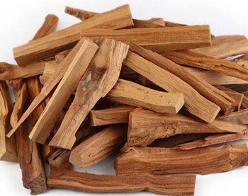 乳香和檀香精油哪种去皱好  乳香 檀香 精油 抗皱护肤 第3张