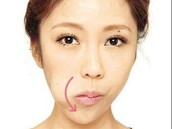 鼓腮帮子能去法令纹吗,具体做法是啥 法令纹 鼓腮帮子 抗皱护肤 第5张 鼓腮帮子能去法令纹吗,具体做法是啥 法令纹 鼓腮帮子 抗皱护肤 第5张