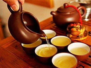 喝什么能减少女人皱纹，健康安全抗衰老  皱纹 女人 抗皱护肤 第4张