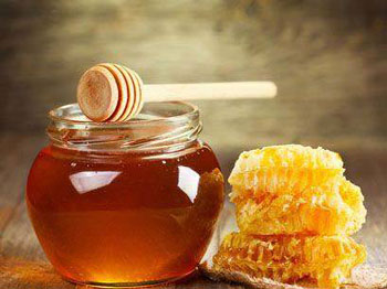 用蜂蜜自制去皱眼霜小配方  眼霜 蜂蜜 配方 抗皱护肤 第2张