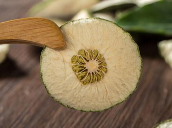 脸部浮肿松弛怎么办，五种方法推荐  脸部 浮肿 松弛 抗皱护肤 第4张