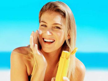 十种眼部细纹消除妙招偏方  妙招 偏方 眼部 抗皱护肤 第8张