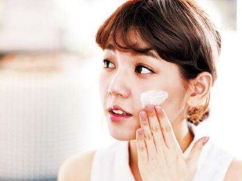 什么方法去除皱纹效果最好，五个实用方法