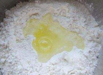 皮肤暗黄用什么自制面膜好，这几个diy面膜推荐  皮肤暗黄 自制面膜 美白祛黄 第2张