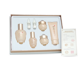 去黄补水套装哪个牌子好，全新祛黄补水套装推荐  去黄补水 套装 美白祛黄 第3张