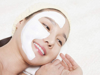 皮肤黯淡无光怎么调理，5种措施快速改善  暗淡 美白祛黄 第3张