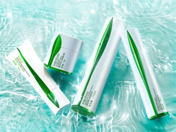 皮肤暗黄干燥用什么护肤品，好用五款推荐