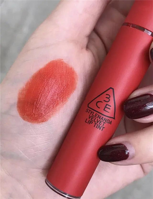 超显白的3CE唇釉，这些绝美色号你必须拥有  3CE 唇釉 第8张