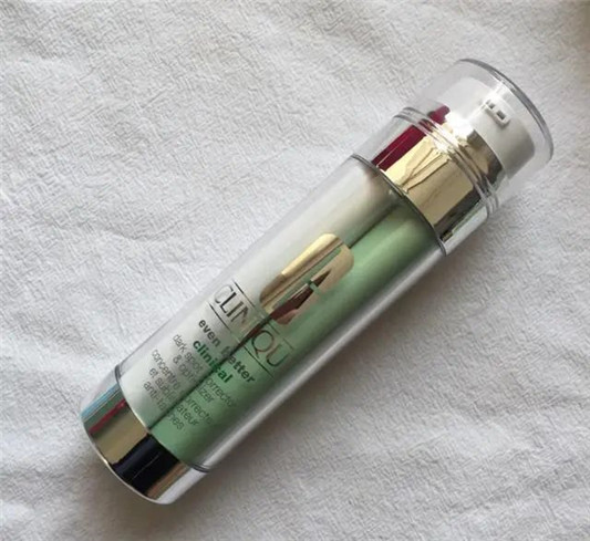 五款专柜级美白精华「Olay效果好 娇韵诗搓泥 倩碧干敏肌慎用」  美白 精华 Olay 娇韵诗 倩碧 第2张