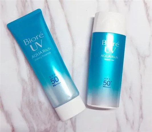 便宜又好用的防晒霜推荐「怡思丁清爽 Mistine不输安耐晒」  防晒霜 怡思丁 Mistine 第6张