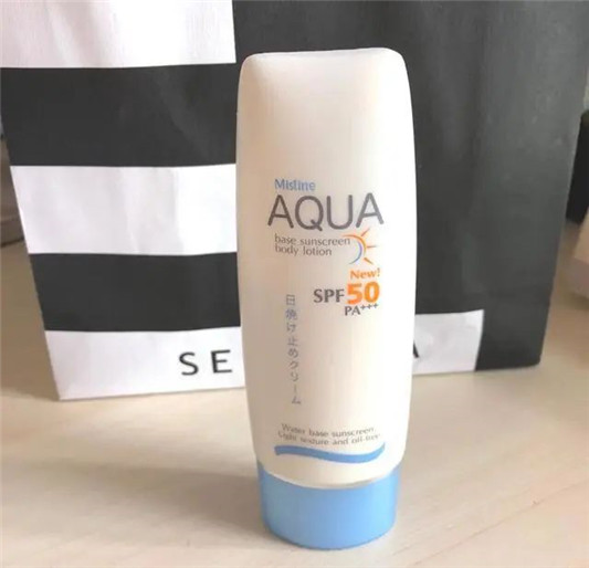 便宜又好用的防晒霜推荐「怡思丁清爽 Mistine不输安耐晒」  防晒霜 怡思丁 Mistine 第10张
