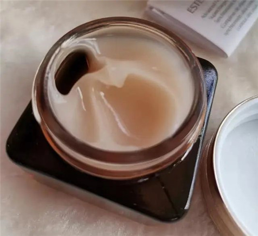 雅诗兰黛5款王牌产品介绍「第一是小棕瓶 DW也是」  雅诗兰黛 小棕瓶 DW 第8张