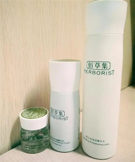 国货平价水乳，颐莲名气比大牌还高  国货 水乳 平价 第2张