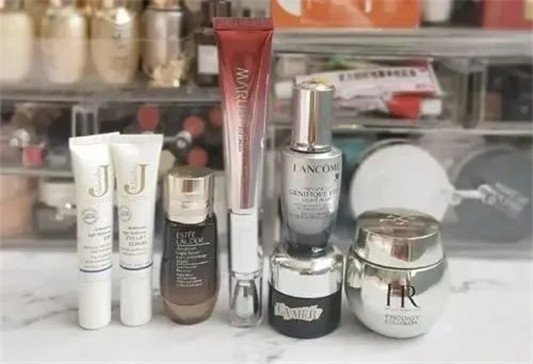 6款眼霜测评，兰蔻大眼精华居然还比不上这款国货眼霜