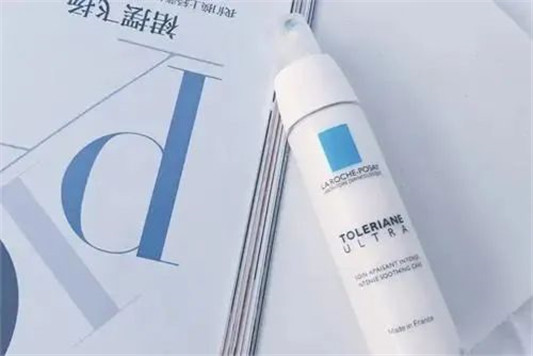 肌肤屏障受损用什么「理肤泉 薇诺娜 玉泽 启初维稳都可」  护肤 第2张