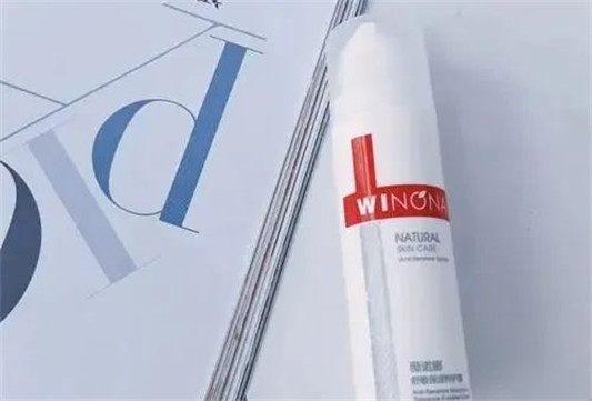 肌肤屏障受损用什么「理肤泉 薇诺娜 玉泽 启初维稳都可」  护肤 第4张