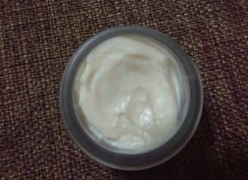 奥杰尼视黄醇眼霜怎么样，用法和价格如何  奥杰尼 视黄醇 眼霜 美白祛黄 第4张